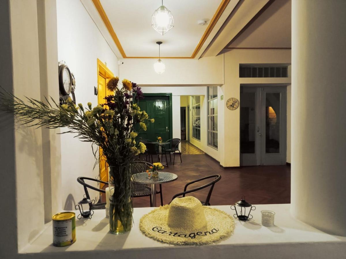 Jerusalen Hotel Medellin Bagian luar foto