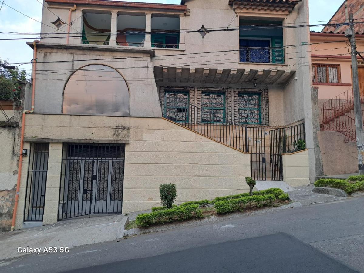 Jerusalen Hotel Medellin Bagian luar foto